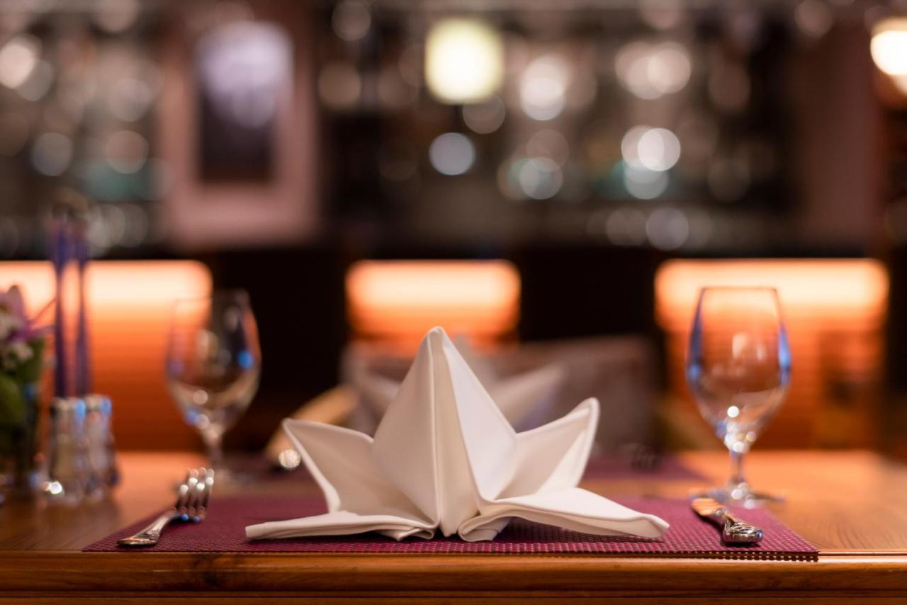The Empress Premier Chiang Mai - Sha Extra Plus Екстер'єр фото A folded napkin