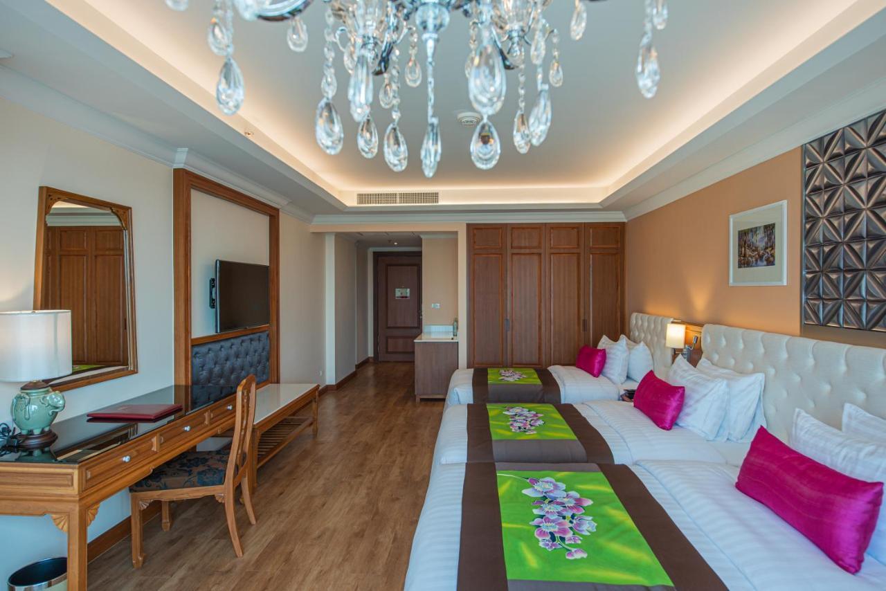 The Empress Premier Chiang Mai - Sha Extra Plus Екстер'єр фото Deluxe Family Room