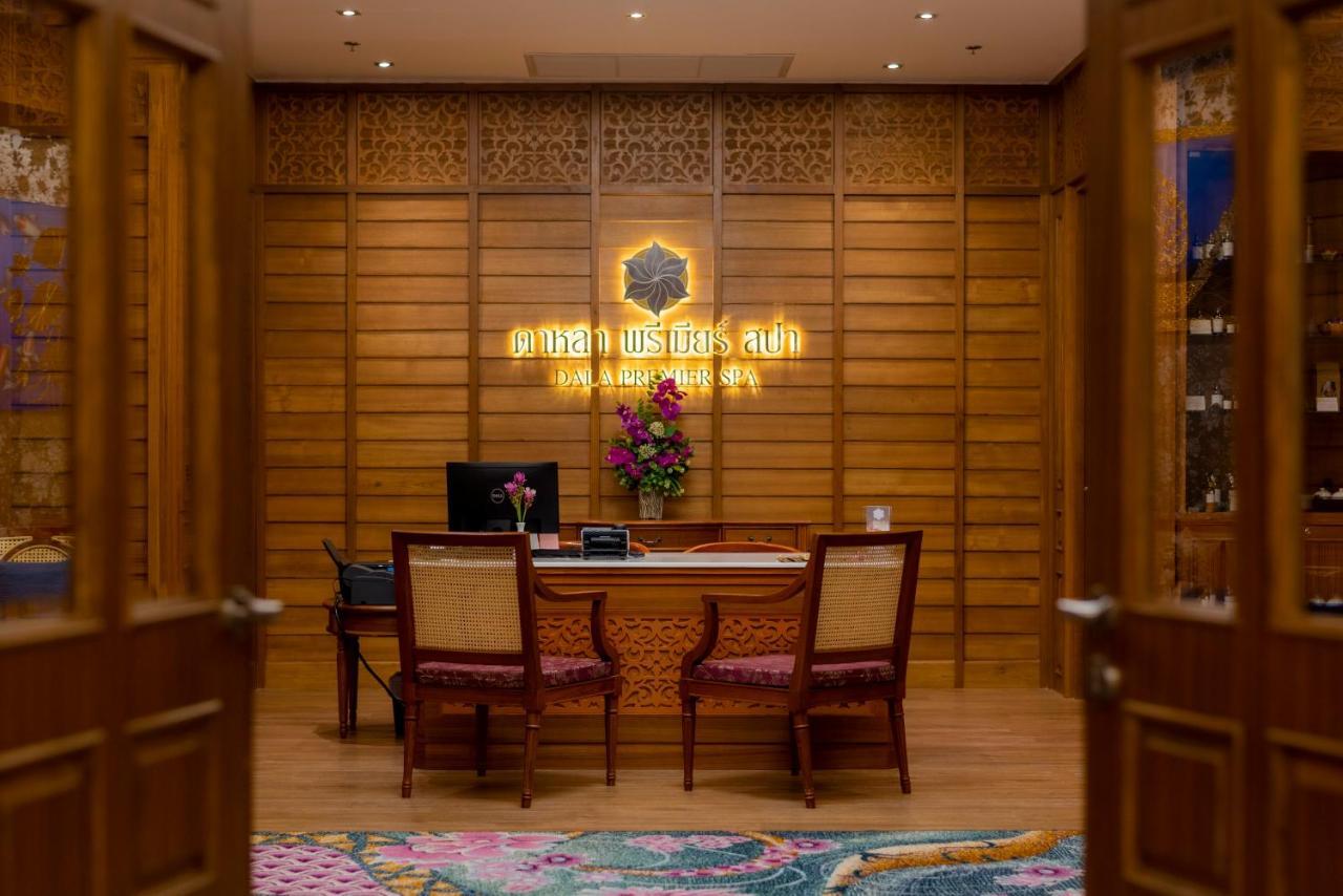 The Empress Premier Chiang Mai - Sha Extra Plus Екстер'єр фото The reception area of the hotel